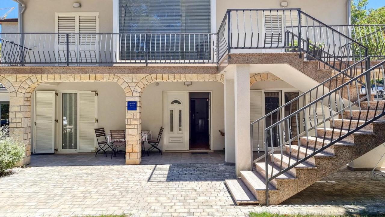 Ena Lejlighed Novigrad Istria Eksteriør billede