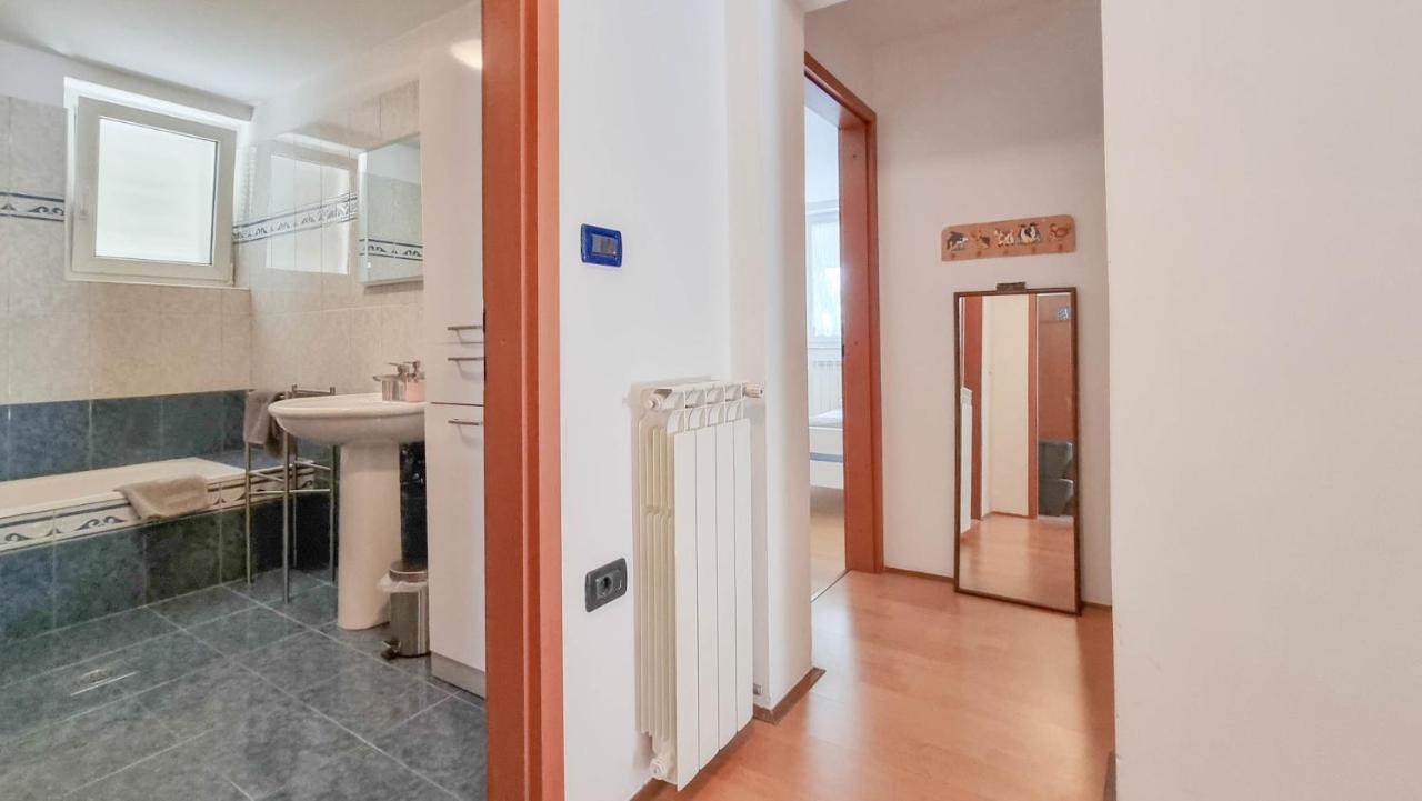 Ena Lejlighed Novigrad Istria Eksteriør billede